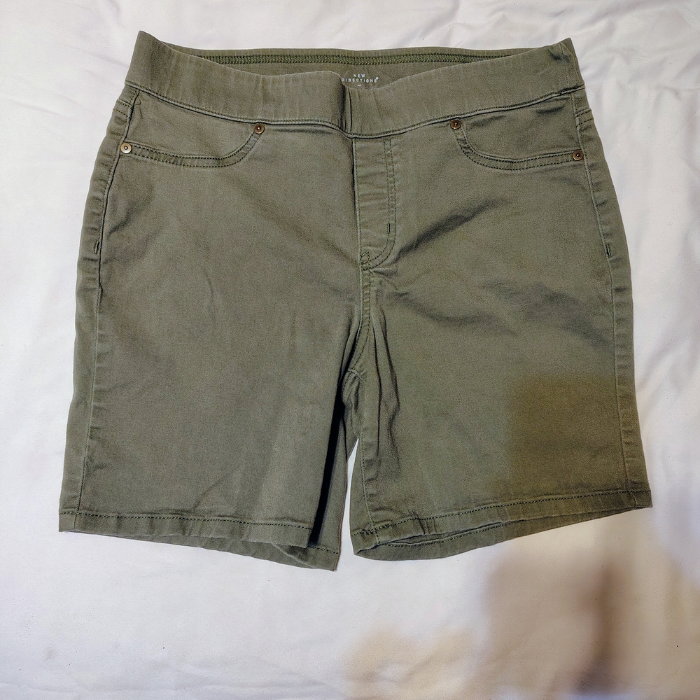 New Directions,Olive Green ,Women's Shorts,10R